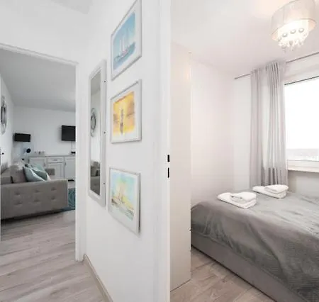 Totu Baltic - Korzeniowskiego 28 Brzezno Gdańsk