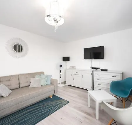 Totu Baltic - Korzeniowskiego 28 Brzezno Gdańsk