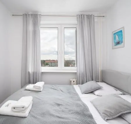 Totu Baltic - Korzeniowskiego 28 Brzezno Gdańsk